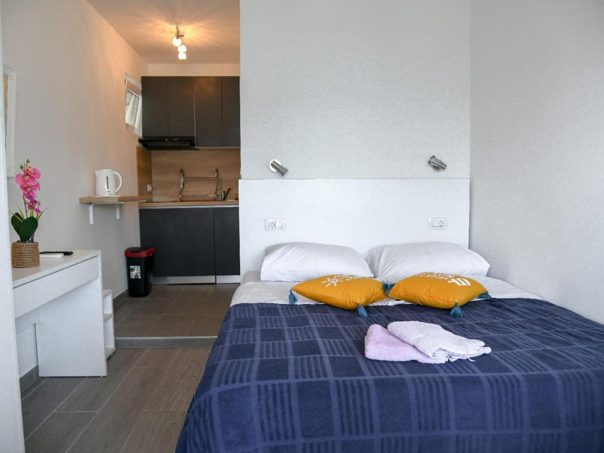 Apartmani Antonia 特罗吉尔 外观 照片