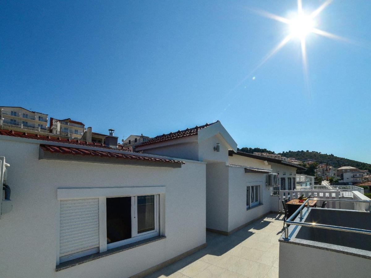 Apartmani Antonia 特罗吉尔 外观 照片