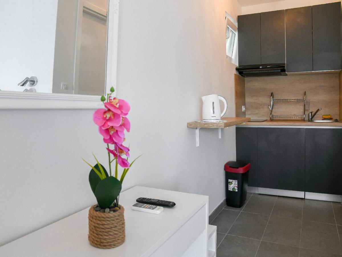 Apartmani Antonia 特罗吉尔 外观 照片