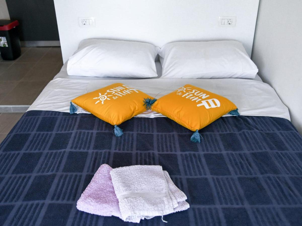 Apartmani Antonia 特罗吉尔 外观 照片